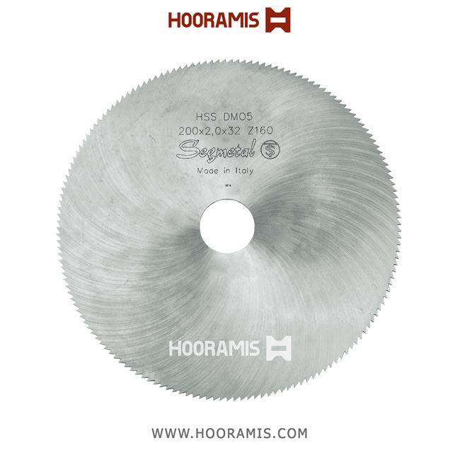 تیغ اره فولادی بزرگ 160 دندانه A شکل قطر 200 ضخامت 2 جهت برش زهوار uPVC برند Segmetal ایتالیا | کدرفرنس SE14 |